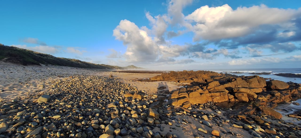 Another beach panorama close to the Sunrise on Sea accommodation