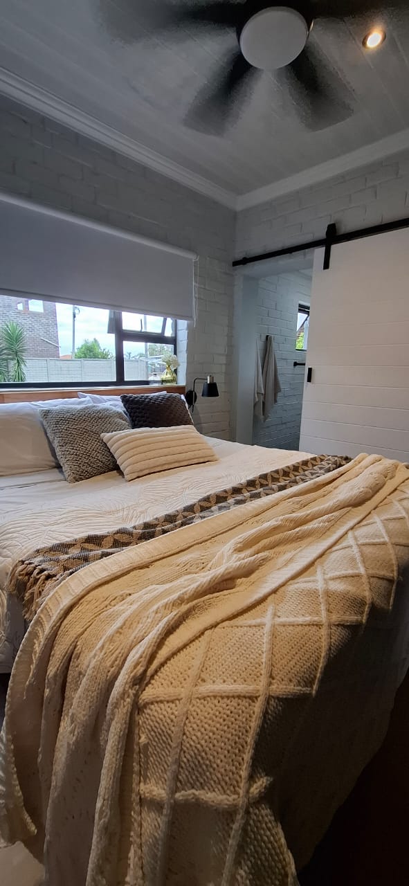 Portrait bedroom view at Studio 149