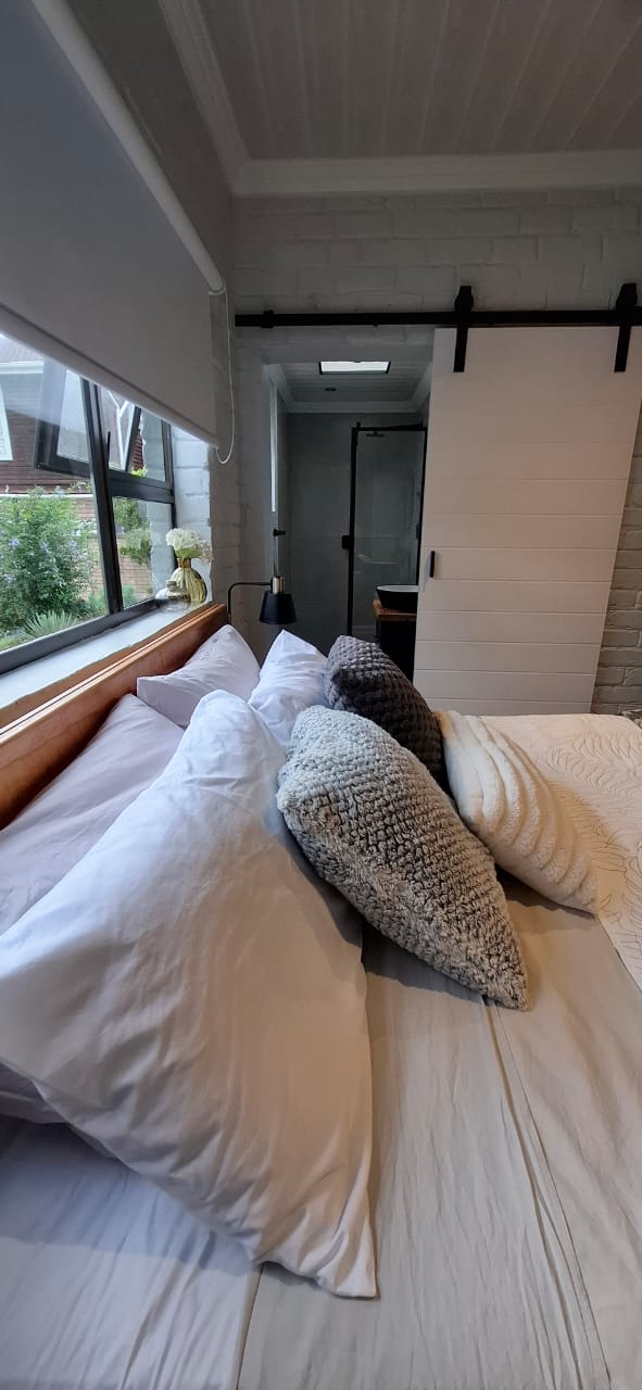 Alternative portrait bedroom angle at Studio 149